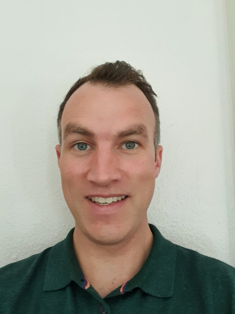 Dr Gavin Menzies